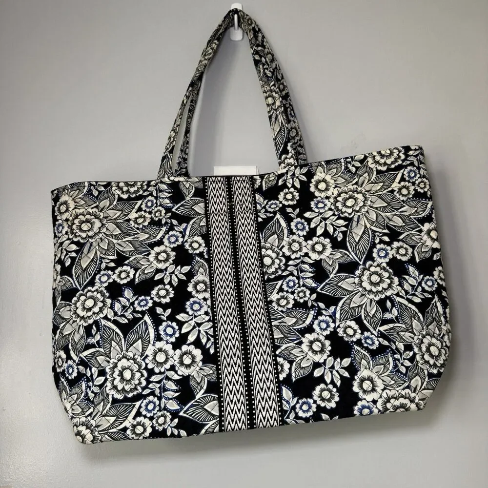 Vera Bradley 